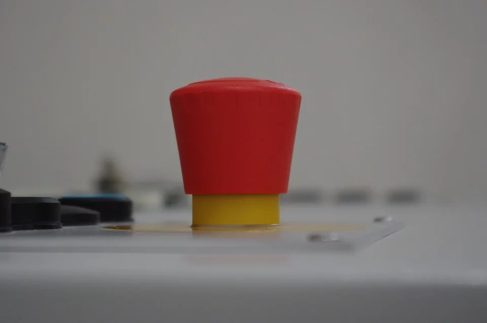 Top Health & Safety Tips When Using A Digital Label Printing Machine